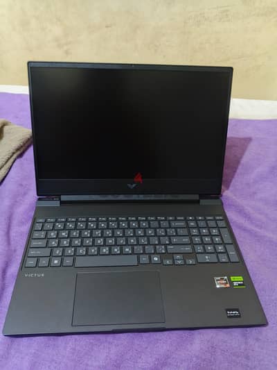 HP victusزيرو حالة ممتازة شبه جديد