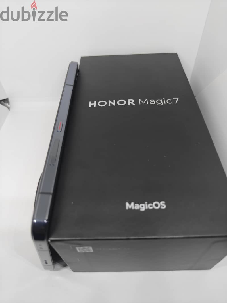 Honor Magic 7 5