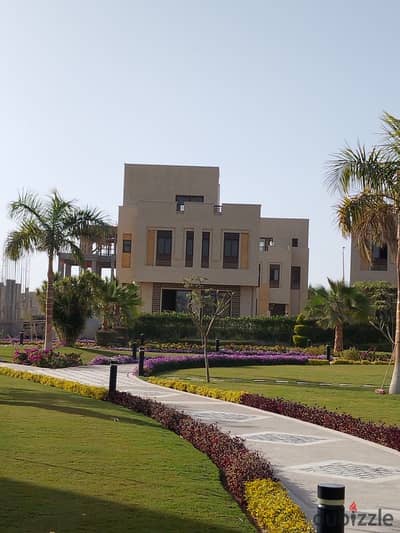 Own a detached villa of 313 square meters in the most prestigious compound in Asayla, New Assiut