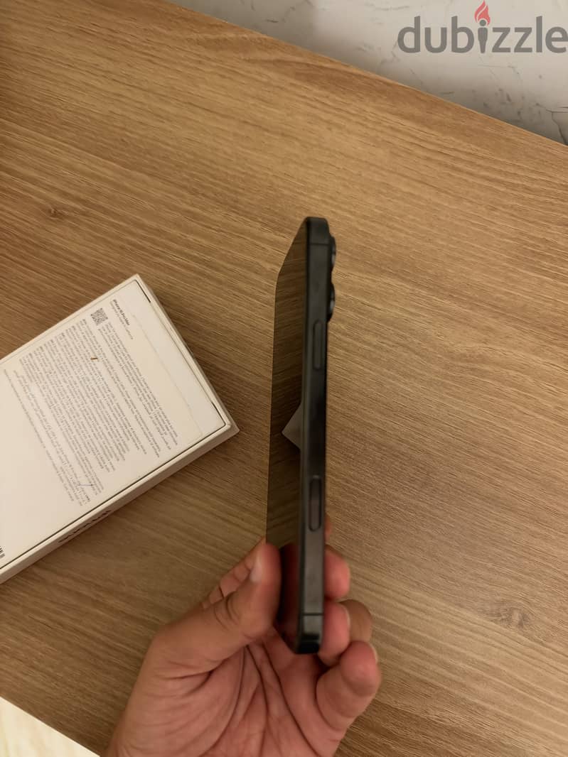 Apple - iPhone 16 Pro Max 3