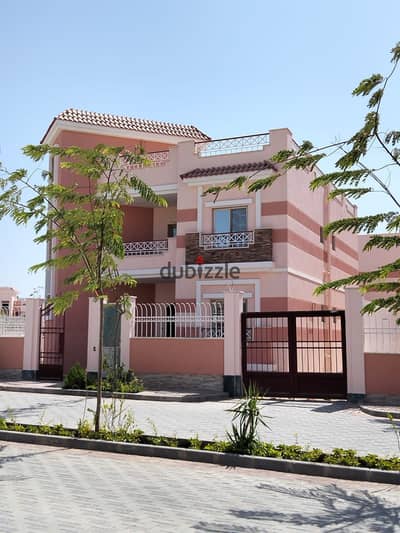 Own your villa, 466 sq m with a 276 sq m garden, in Al Rabwa Compound, New Assiut