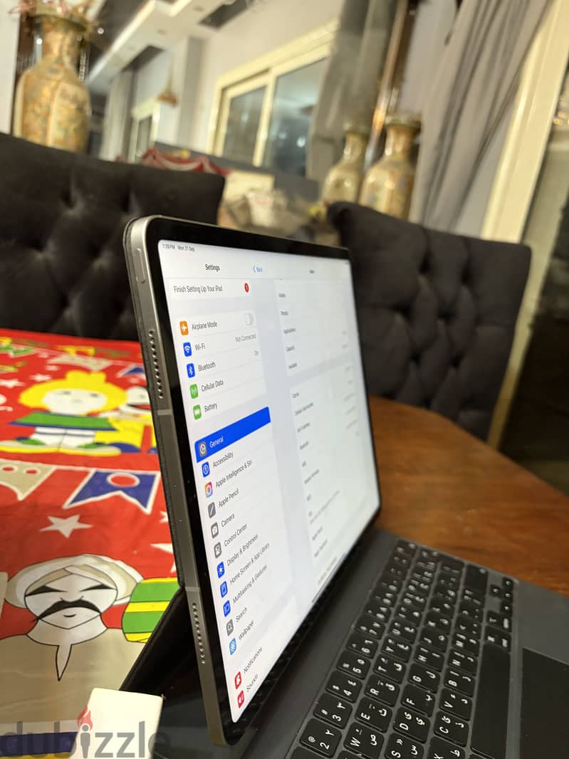 Ipad pro m2 13 512 cellular + magic keyboard + Pencil 1