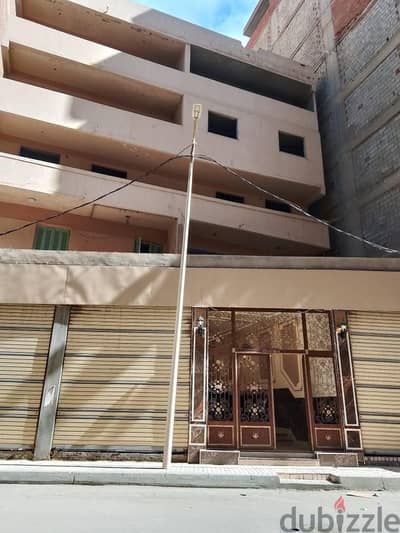 منزل  للبيع بمساحة 400متر
