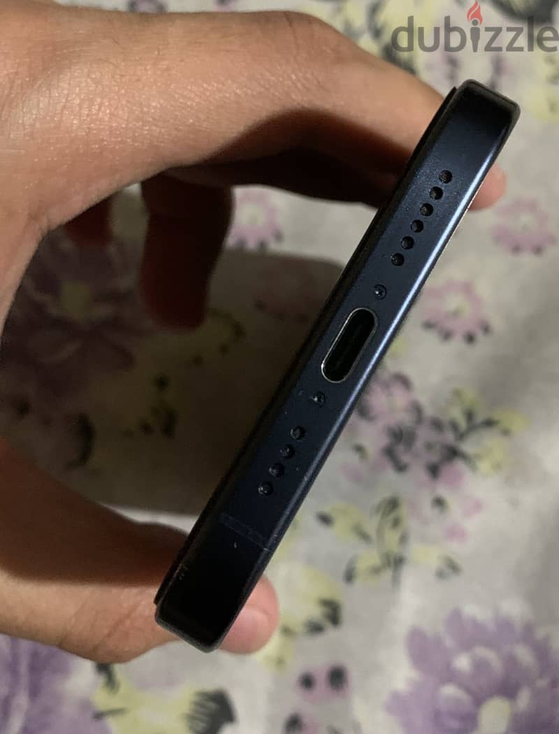 Apple - iPhone 15 Pro Max 2