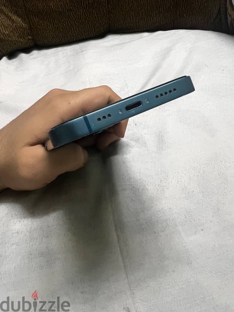 Apple - iPhone 13 4