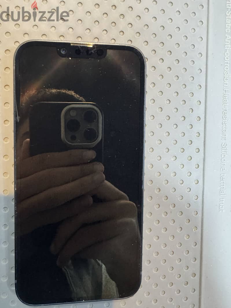 Apple - iPhone 14 2