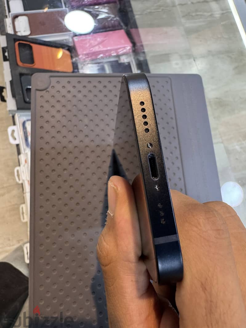 Apple - iPhone 14 3