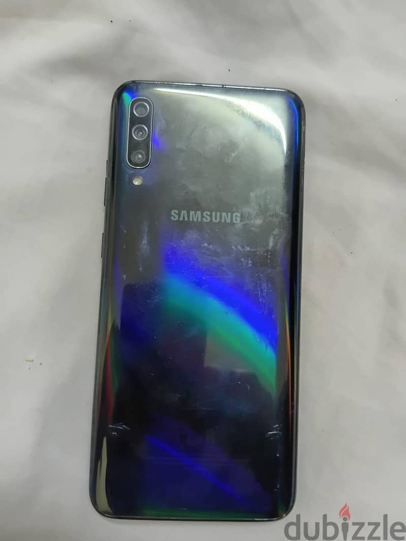 Samsung A70 1