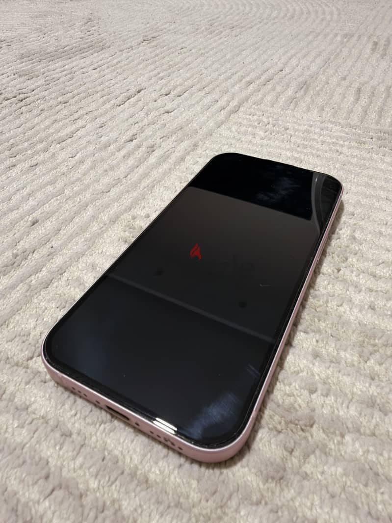 iPhone 15 3