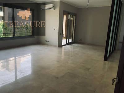 شقة بمطبخ وتكييفات للبيع في فيلدج جيت - القاهره الجديده - Village Gate - new cairo