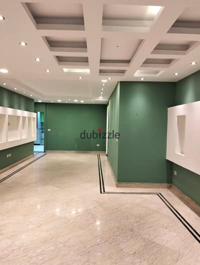 Apartment for rent in Laurent 225 m super lux side view of the sea