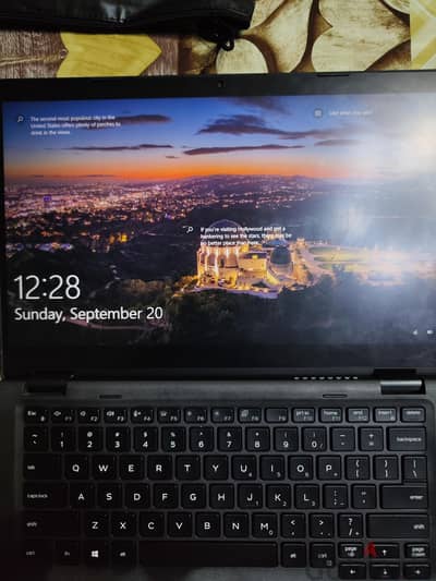 Latitude 5300 2in1  Touch Screen