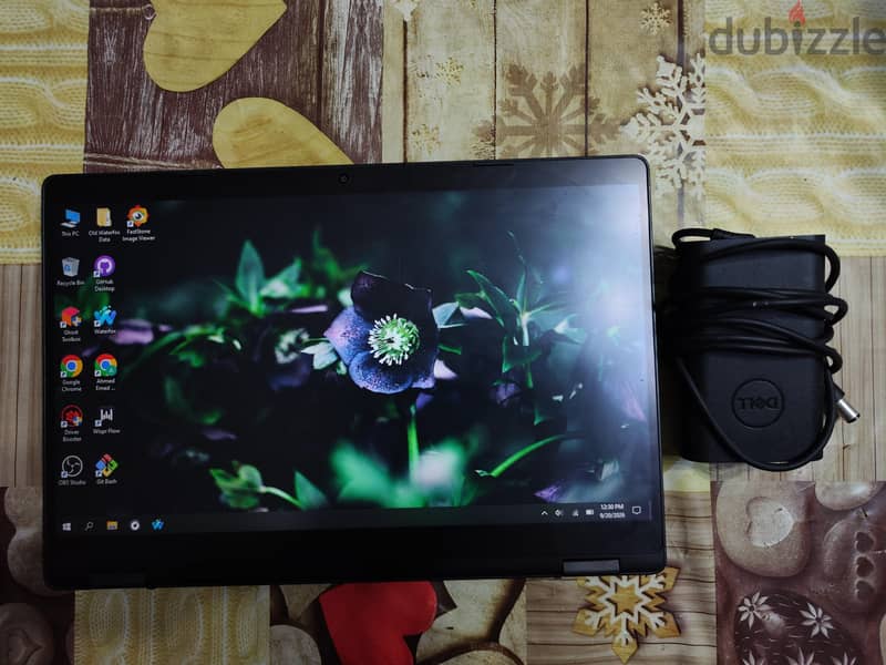 Latitude 5300 2in1  Touch Screen 3
