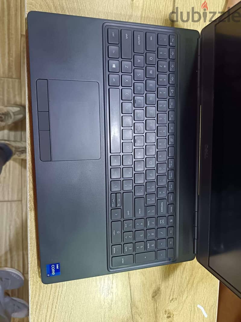 Dell precision 7560 4