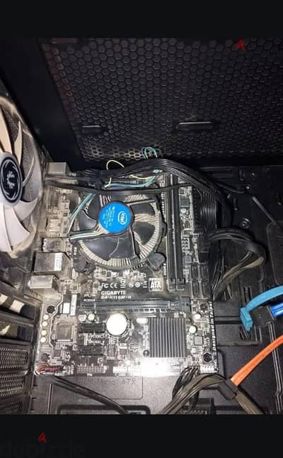 ماذر بورد H110 و معالج i3 7100
