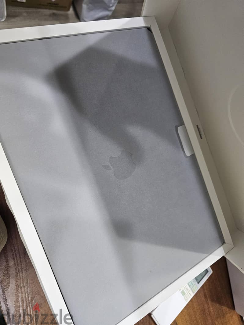 Macbook Pro M4 Pro 16 inch 24 Ram 3