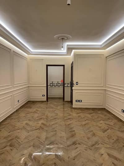 Ground floor apartment with a private entrance, the best place in Al-Oula buildings