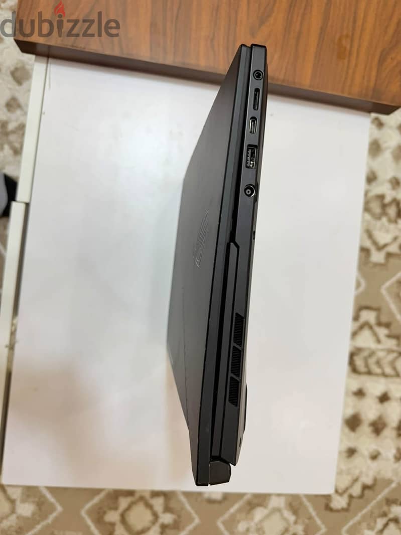 ASUS ROG Zephyrus Duo 16 GX650PY  8