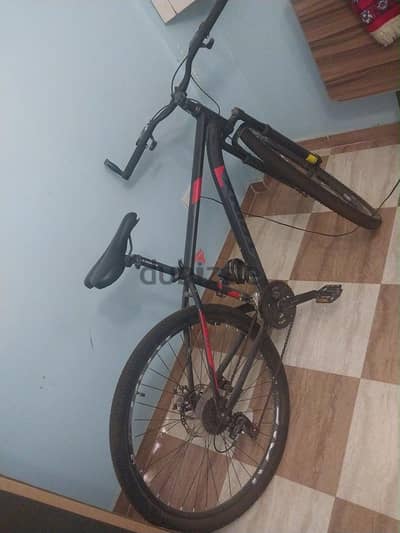 عجلة trinx m500 مقاس 26