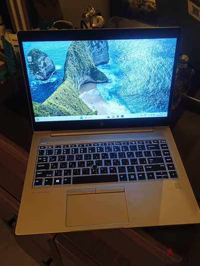 HP Elitebook 745 g5 ,  16 ram , 1 tera "1000 gigabyte"