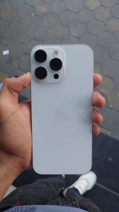 Apple - iPhone 16 Pro Max