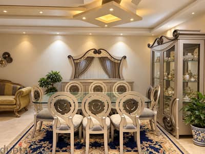 غرفة سفرة كاملة زان طبيعي – 8 كراسي + نيش + بوفيه