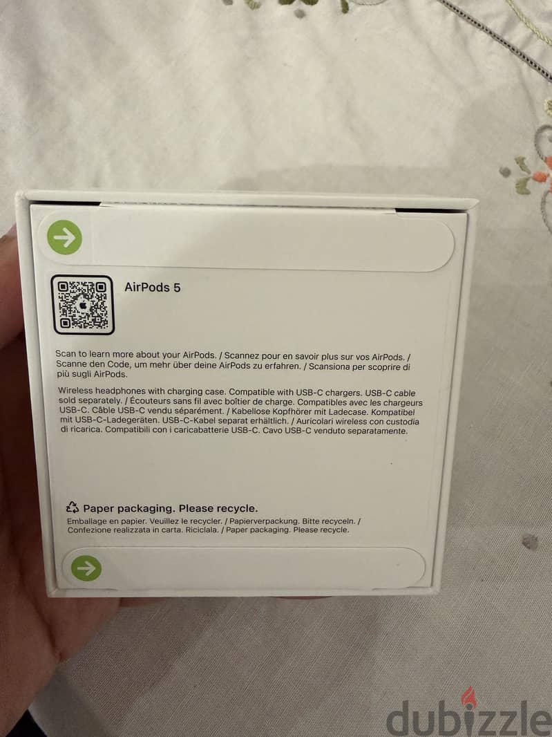 Apple Airpods 5 (New) 3