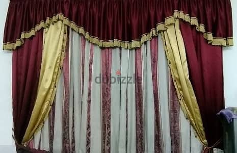 3 بلتكانات و3 براقع بالخشب و9 ستاير والحلي