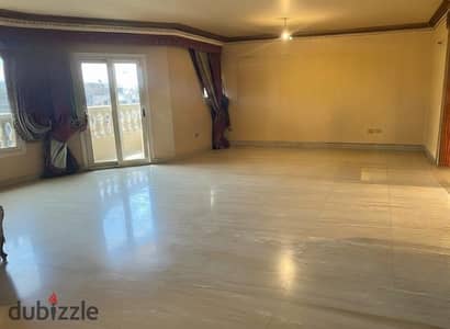 350 square meter apartment for sale in Sheraton Airport, Al-Safa Street, with a front view and open view on a square and garden, 4 rooms including 2 masters, 4 bathrooms, reception 4 pieces, seventh floor and not the last, 2 elevators, a garage and a share of the land and the garage, sale includes the kitchen.