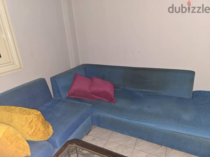 ركنة كنبة حرف L  بحالة ممتازة جدا 4