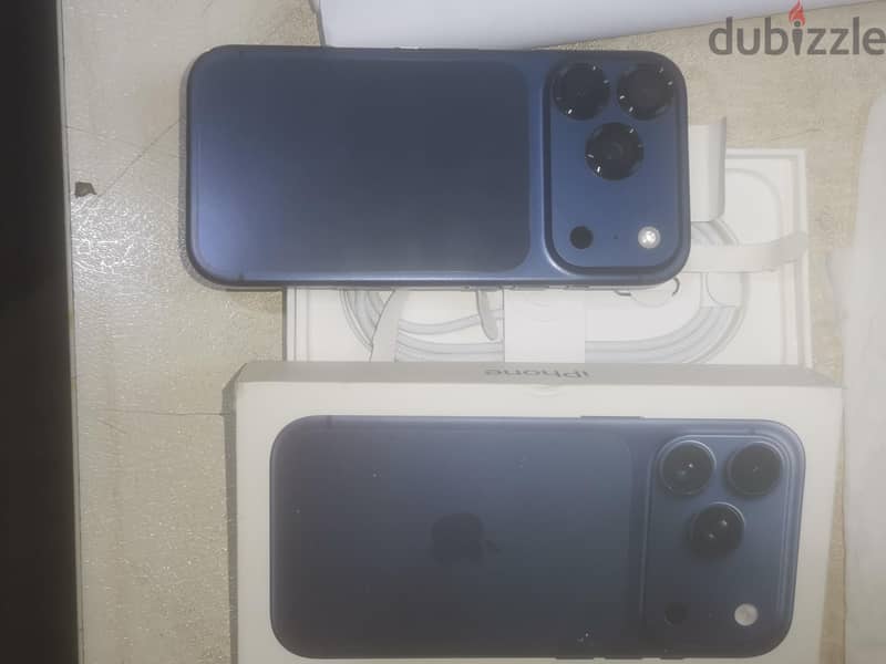 Apple - iPhone 17 Pro 9