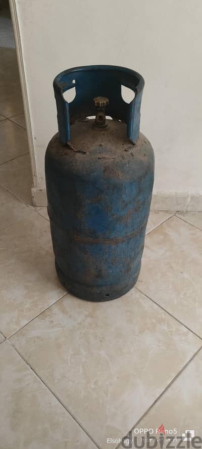 أسطوانة غاز منزلي  ( أنبوبة بوتاجاز )