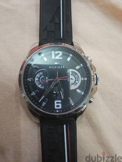 ساعة tommy Hilfiger