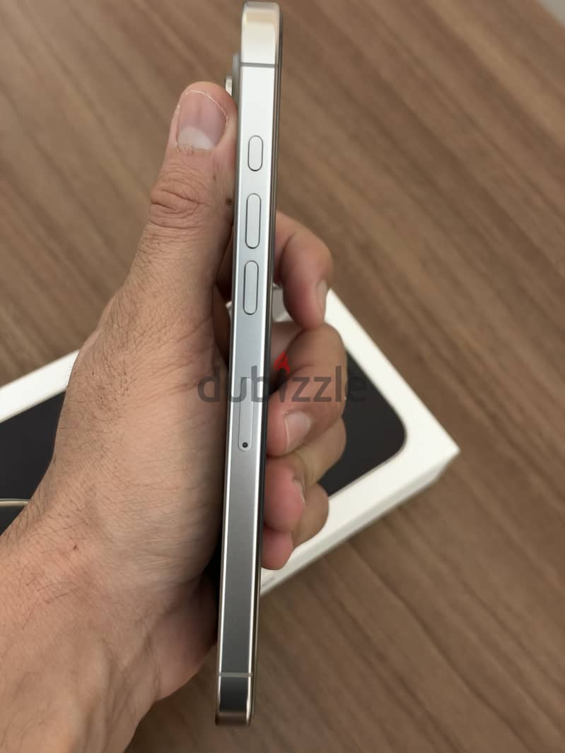 Apple - iPhone 16 Pro Max 3