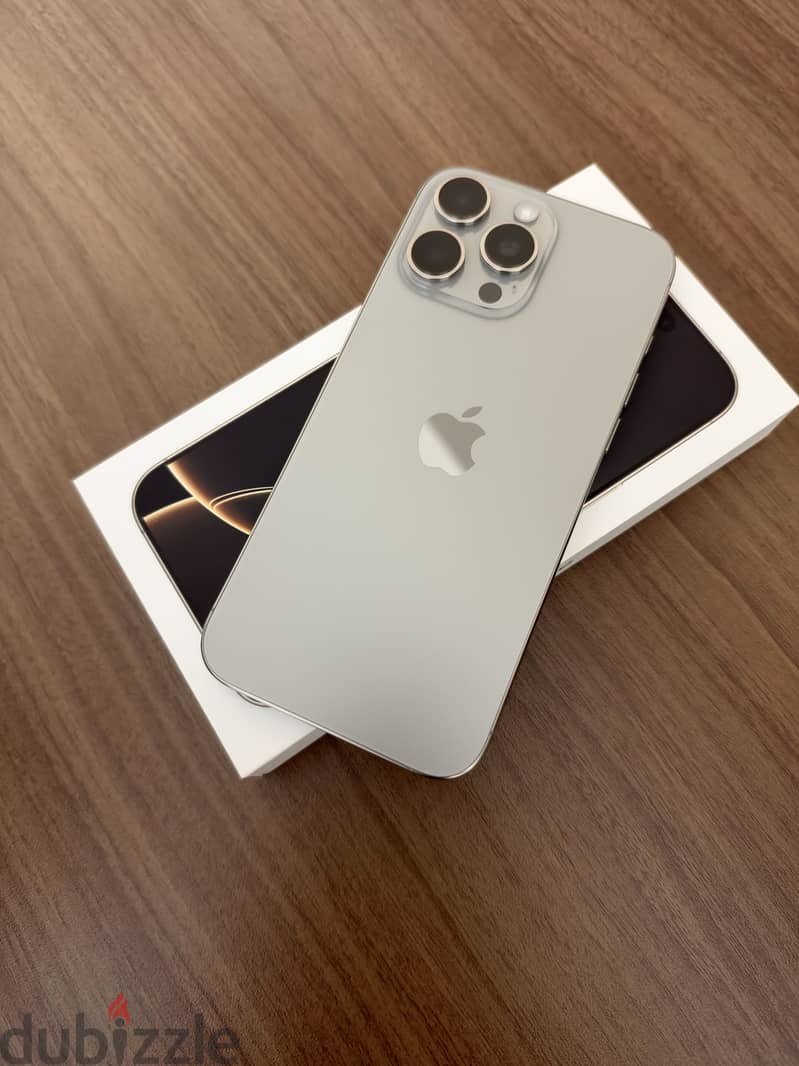 Apple - iPhone 16 Pro Max 11