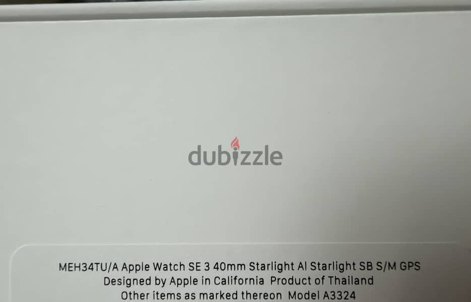 New apple watch SE3 starlight 40MM not opened 3