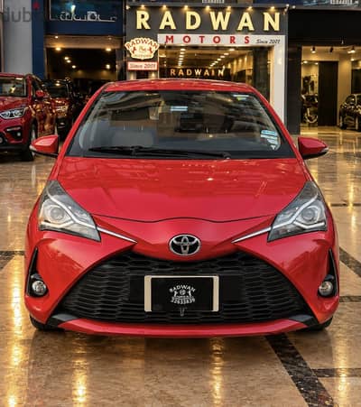 Toyota Yaris 2018 امكانيه التقسيط فابريكه بالكامل حاله ممتازه