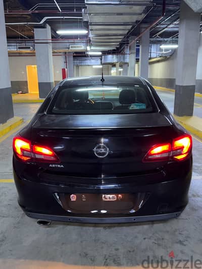Opel Astra 2021
