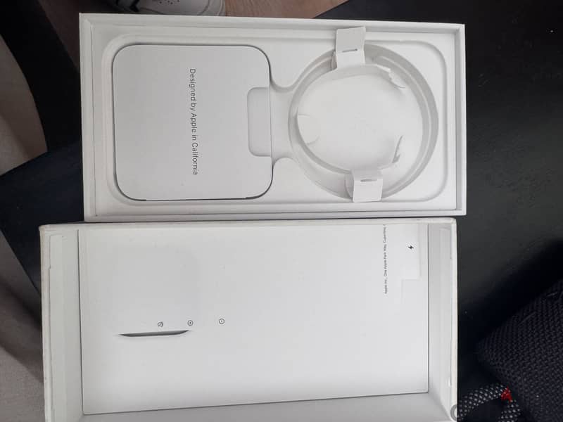 Apple - iPhone 15 Pro 9