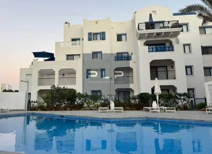 بالسعر القديم أقل سعر في السوق لسرعة البيع شاليه ريسيل فيو لاجون بحري في مراسي بلانكا من اعمار الساحل الشمالي أرقى قرى سيدي عبدالرحمن