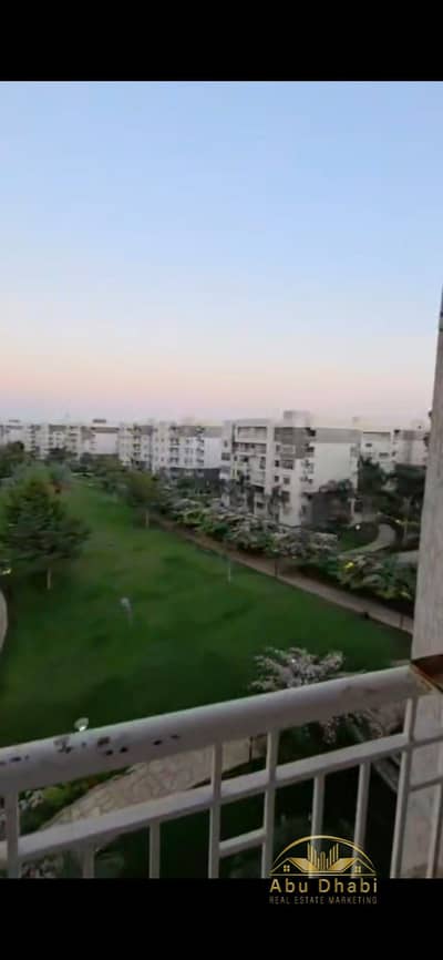 200 sqm apartment for rent (including kitchen) in Madinaty, B10; features a distinctive wide garden view.