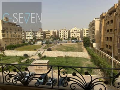 Apartment in New Cairo  Fifth Settlement225 m² First floor North East facing 3 bedrooms One bedroom with a spacious balcony Master bedroom