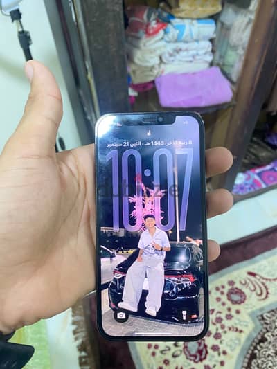 آبل - آيفون 12 برو