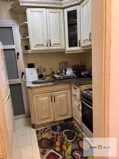 شقة للبيبع ف ال b11 كاش مساحة 82 م بالفرش والاجهزة السعر تجاري مطلوب كاش 4 مليون 100 دور متككررر