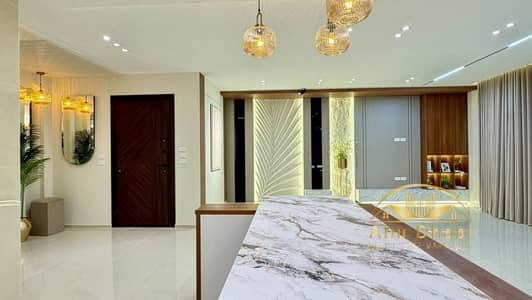 شقـــة فاخـــــرة Ultra Luxury للبيـــع بمدينتــى بـالــB10 مساحة 149 م ارضى بجاردن 60 م وتشطيب فندقي على أعلى