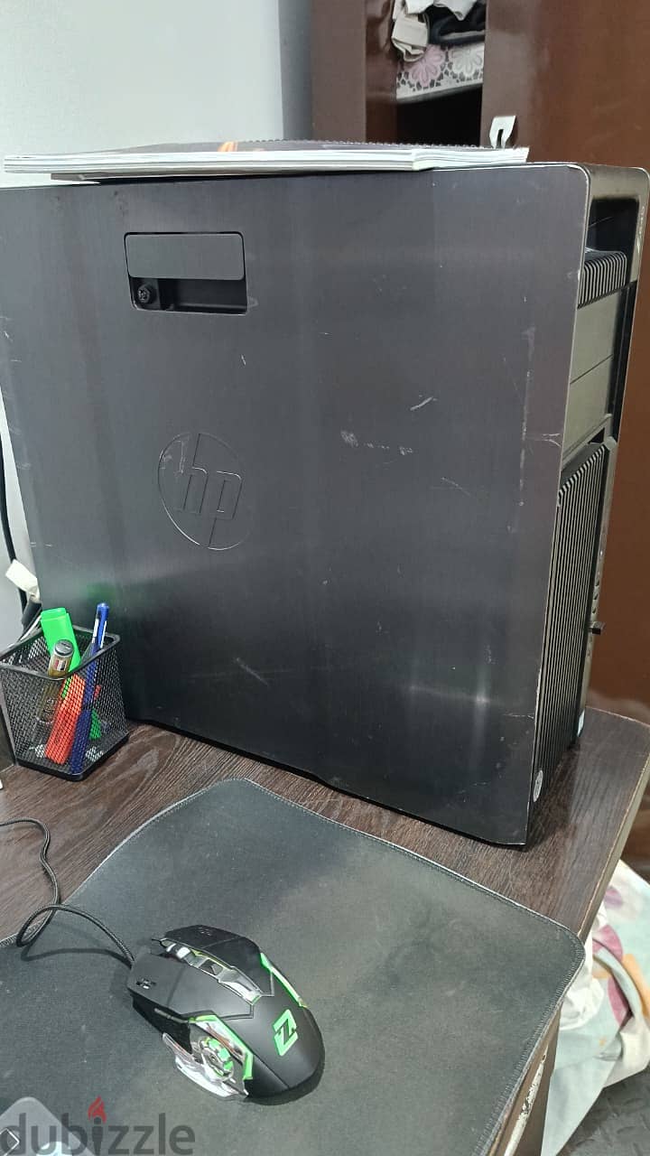 HP Z640 Work Station 2