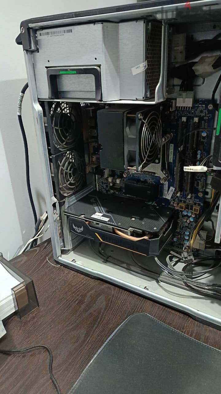 HP Z640 Work Station 4