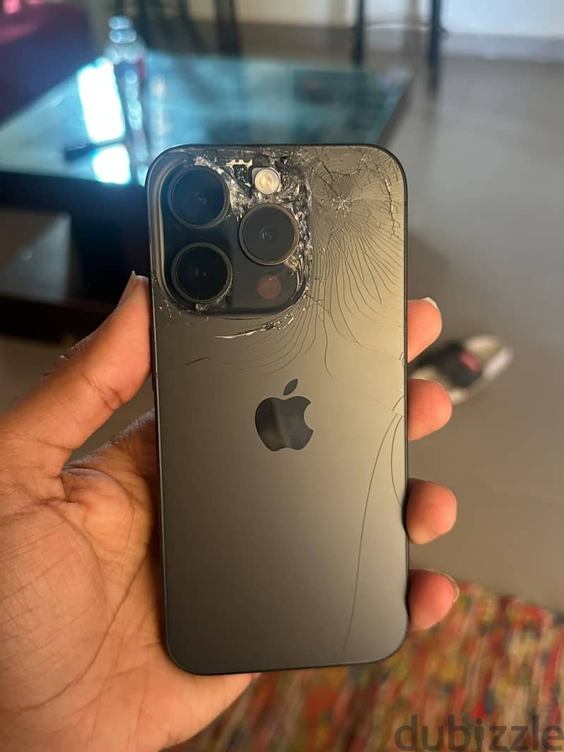 Apple - iPhone 15 Pro 1