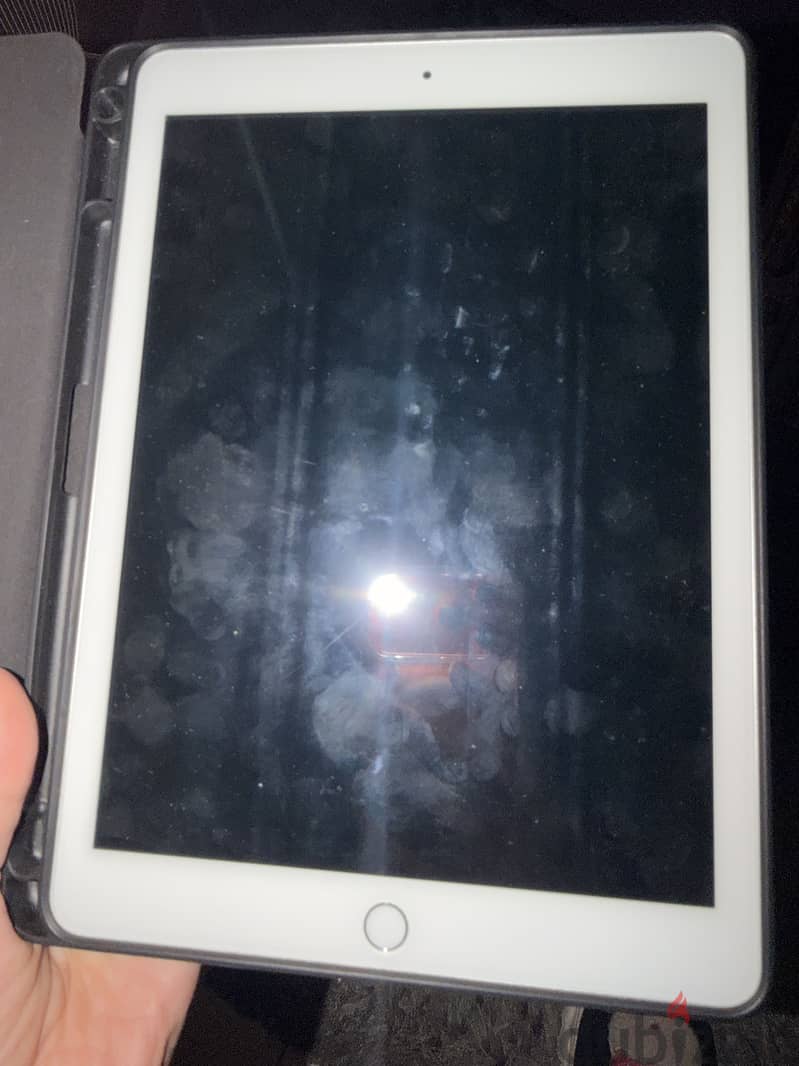 iPad apple 6 generation 4