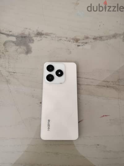 ريلمى سى 61
